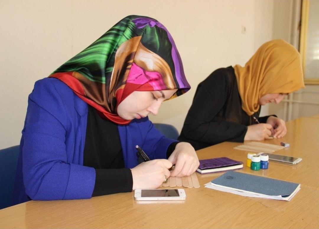 (&ouml;zel Haber) Kadınlar Meslek Kurslarıyla Hayatlarını Şekillendiriyor