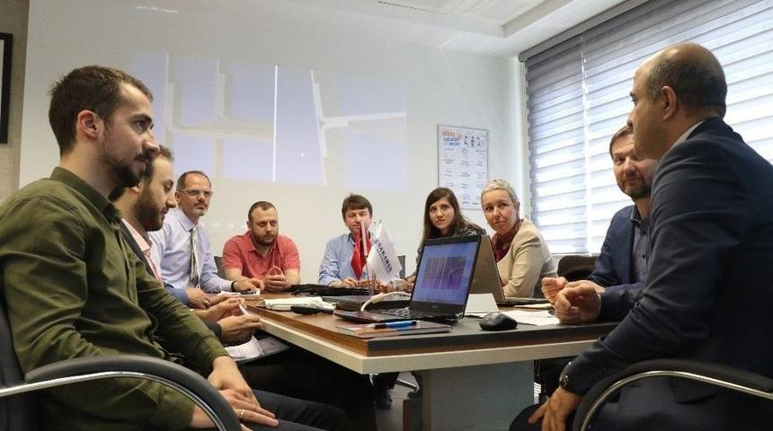 (&ouml;zel Haber) Deprem G&uuml;venliğinde &Ccedil;ığır A&ccedil;acak Buluş