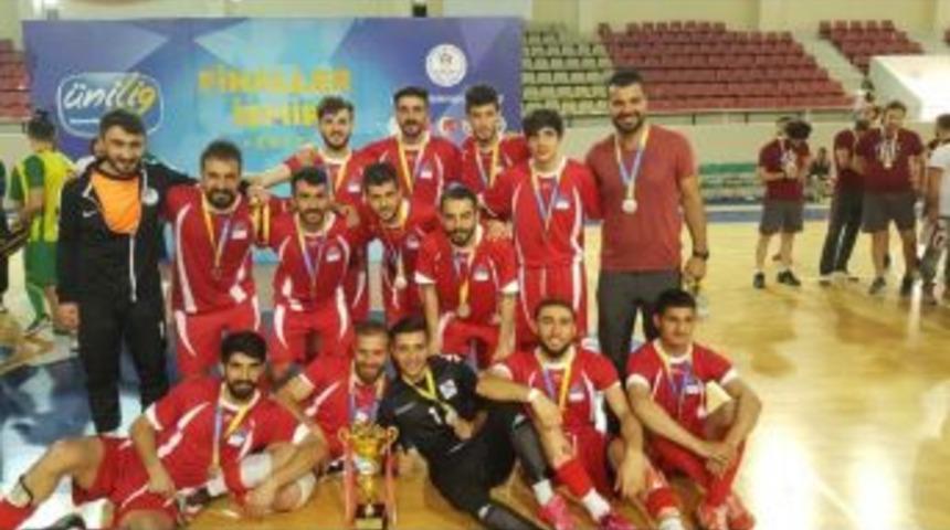Ai&ccedil;&uuml; Futsal&rsquo;da T&uuml;rkiye 2&rsquo;ncisi Oldu