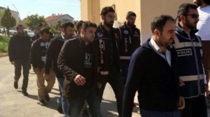 Karaman&rsquo;da Fet&ouml;&rsquo;n&uuml;n Emniyet İmamı 9 Kişi Adliyeye Sevk Edildi