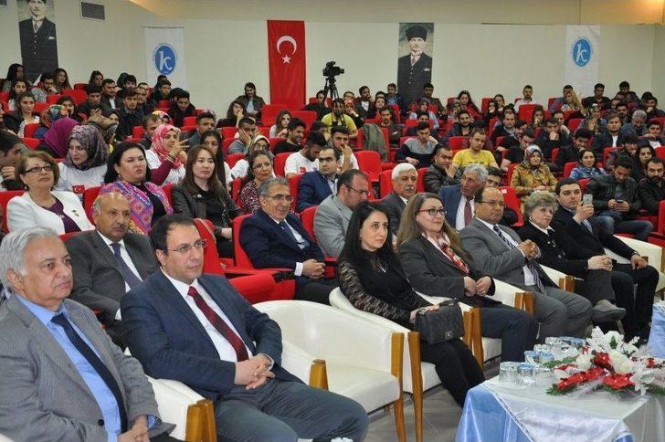 Azerbaycan Milletvekili Paşayeva’dan Üniversite Öğrencilerine Tokat Gibi Tarih Dersi G1