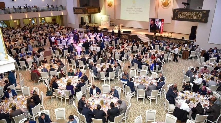 Ak Parti Ankara Teşkilatı Altındağ K&uuml;lt&uuml;r Sarayı&rsquo;nda Toplandı