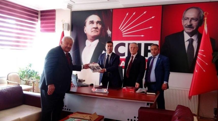 T&uuml;rk Kızılayı Kayseri Şubesi Chp Kayseri İl Başkanlığı&rsquo;nı Ziyaret Etti.