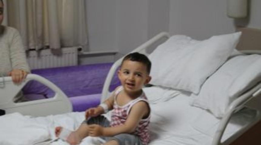 Bağırsak D&uuml;ğ&uuml;mlenmesi Ameliyatsız Tedavi Edildi