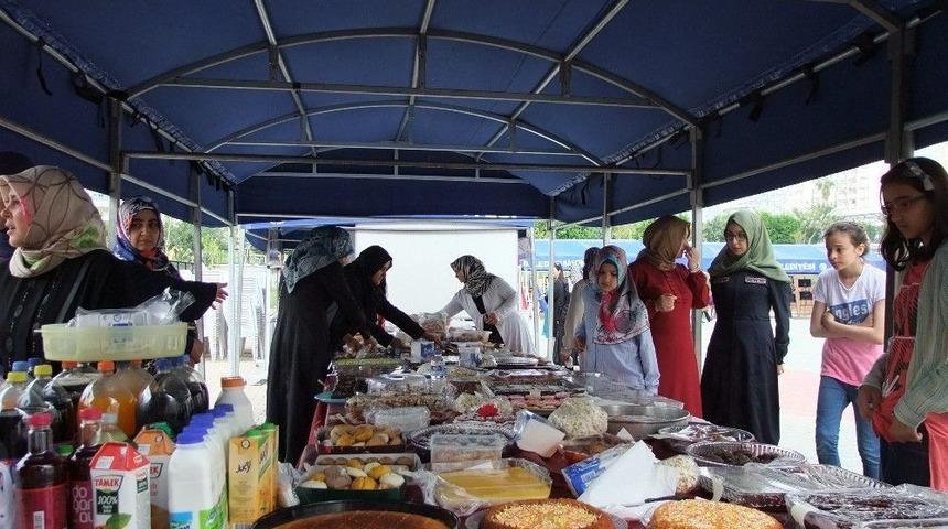H&uuml;meyra &Ouml;kten Kız Anadolu İmam Hatip Lisesi&rsquo;nde Bahar Şenliği