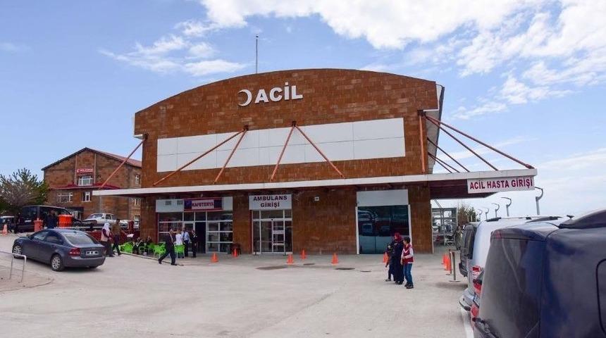 Ahlat Devlet Hastanesi Yeni Binasında