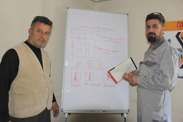 Hakkari&rsquo;de &ldquo;&ccedil;i&ccedil;ekler Solmadan&rdquo; Projesi 1