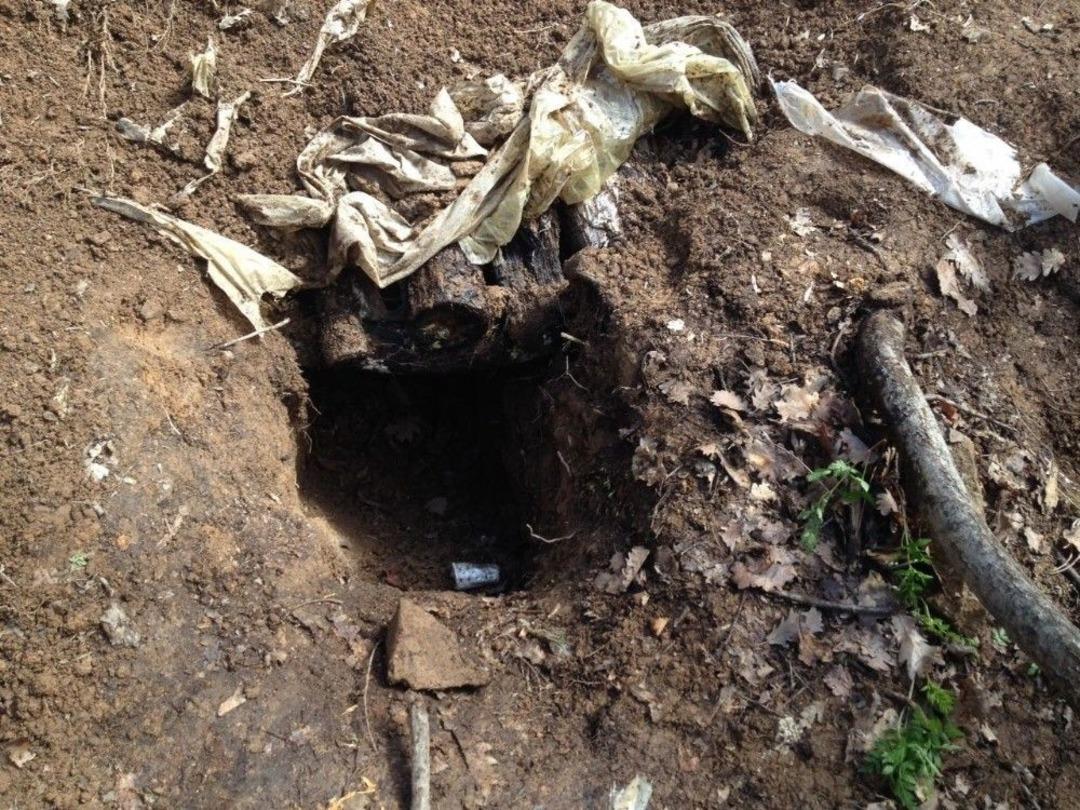 Pkk&rsquo;nın İnine Girildi, Cephaneliği Ele Ge&ccedil;irildi