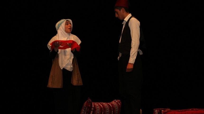 13. Liselerarası Tiyatro Şenliği D&uuml;zenlendi