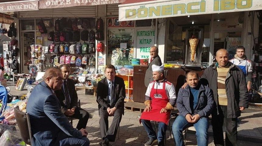 Bağlar Kaymakamı Kapı Kapı Dolaşıyor