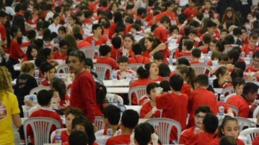 Bursa&rsquo;Da Bilim Şenliği'nde &Ccedil;ocuklardan D&uuml;nya Rekoru