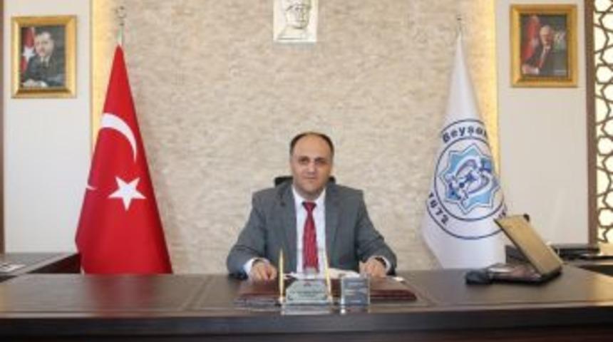 Başkan &Ouml;zaltun, Başarıda T&uuml;rkiye&rsquo;de İlk 6&rsquo;da