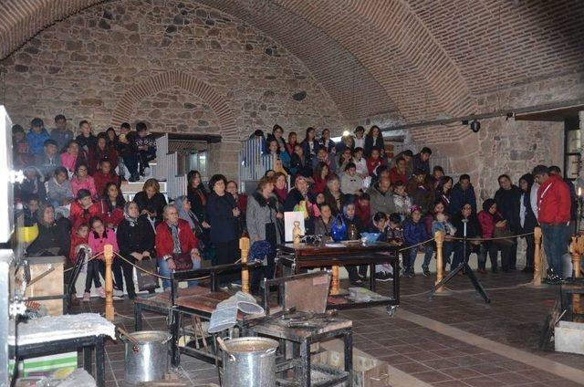 Cam Sanatları Merkezi Cam Meraklılarını Bekliyor 1