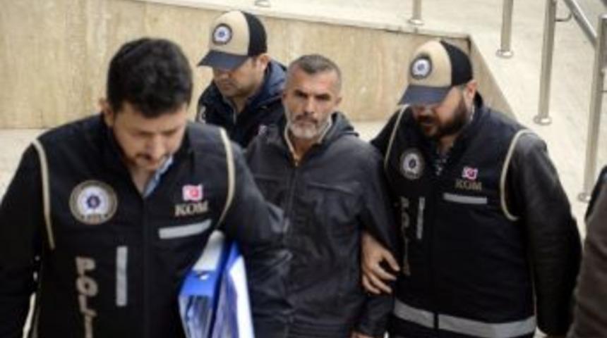 Fet&ouml;&rsquo;n&uuml;n Sakarya&rsquo;da Emniyetten Sorumlu İmamı Tutuklandı