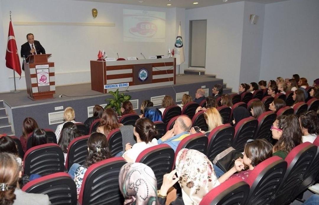 Esog&uuml;&rsquo;de D&uuml;nya Ebeler G&uuml;n&uuml; Etkinliği D&uuml;zenlendi