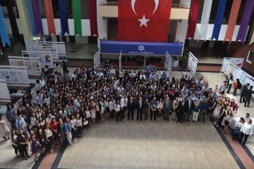 &Ouml;ğrencilerin Projeleri G&ouml;r&uuml;c&uuml;ye &Ccedil;ıktı