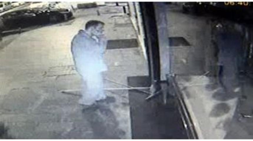 Kağıthane&rsquo;deki Kuyumcu Soygunu Kamerada