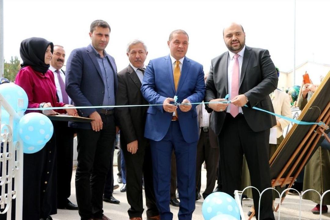 Aziziye&rsquo;de El Emeği G&ouml;z Nuru Sergi