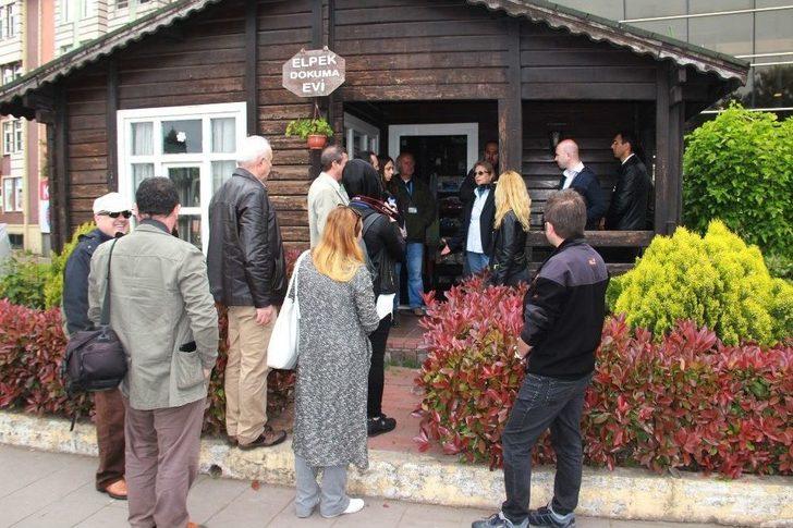 “kelebeğin Rüyasına Yolculuk” Tanıtım Çalışması Kdz. Ereğli’de Devam Etti G4