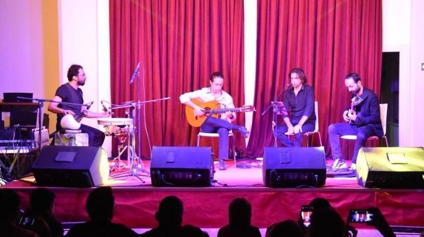 Alternatif Sahne&rsquo;de Eğlence Devam Ediyor