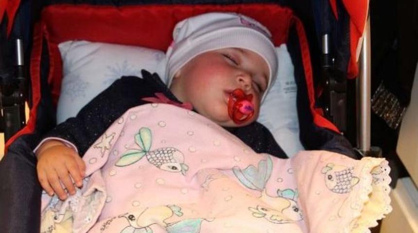 Bebeğini Mağazada Unuttu