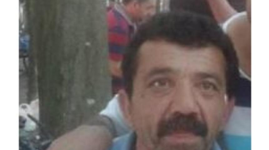 İt&uuml;'de Cam Silerken 3. Kattan D&uuml;şen Temizlik Iş&ccedil;isi Hayatını Kaybetti