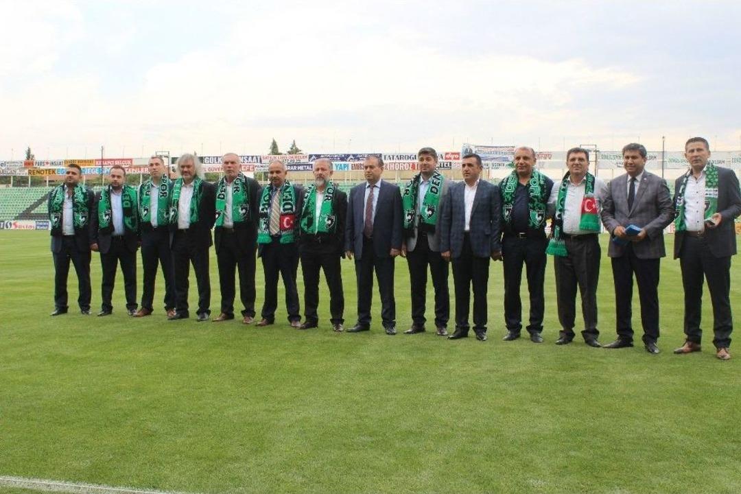 Denizlispor&rsquo;un 42. Başkanı Mustafa &Uuml;stek Oldu