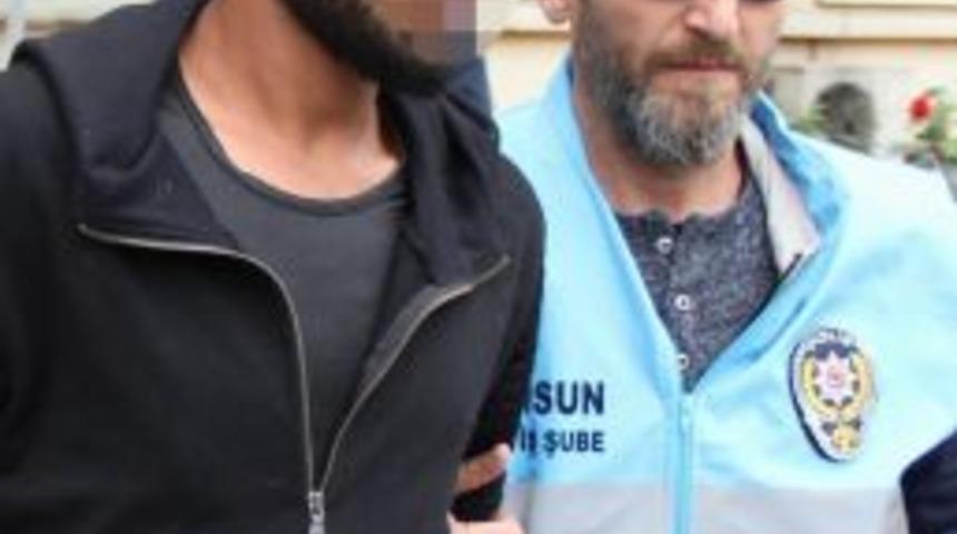 Asker Eğlencesinde Bı&ccedil;akla Yaralamaya Adli Kontrol