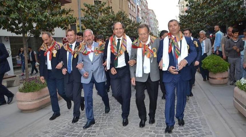 Balıkesir&rsquo;de Atlı Ok&ccedil;uluk Festivali Başladı