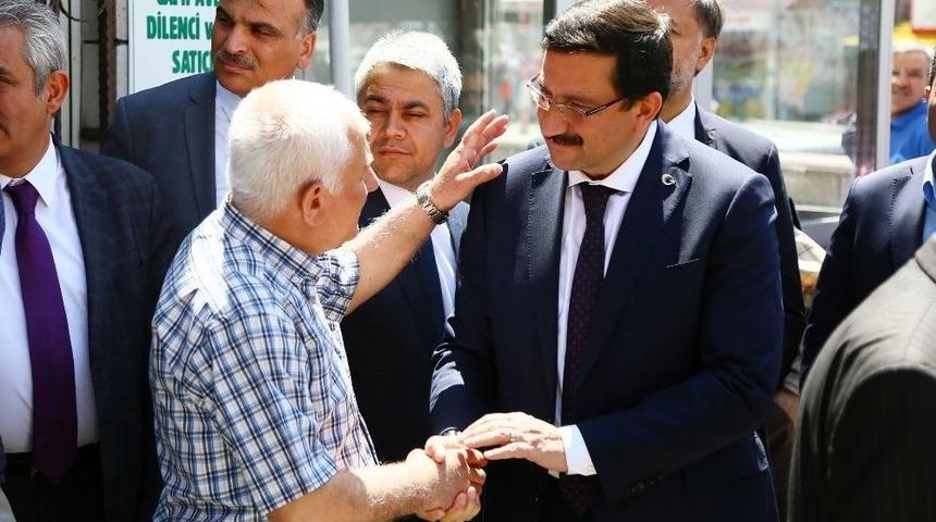 Başkan Ak "halk G&uuml;n&uuml;" Buluşması İ&ccedil;in Yayla Mahallesi&rsquo;nde