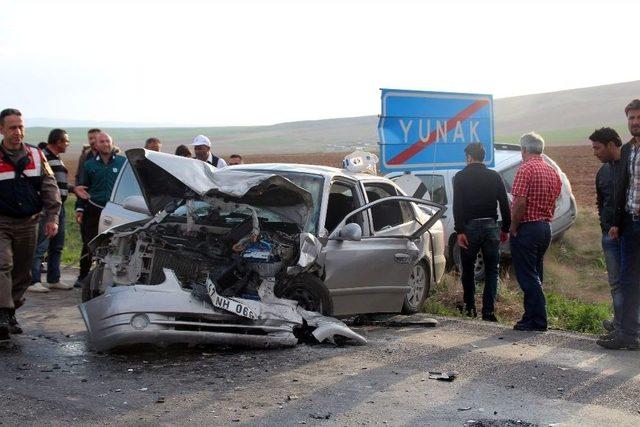 Konya&rsquo;da Trafik Kazası: 10 Yaralı 1