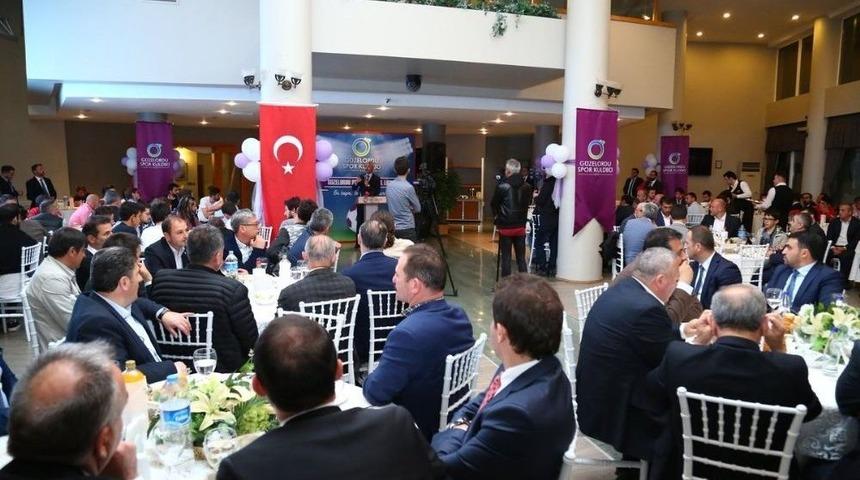 G&uuml;zelorduspor Şampiyonluk Yemeğinde Buluştu
