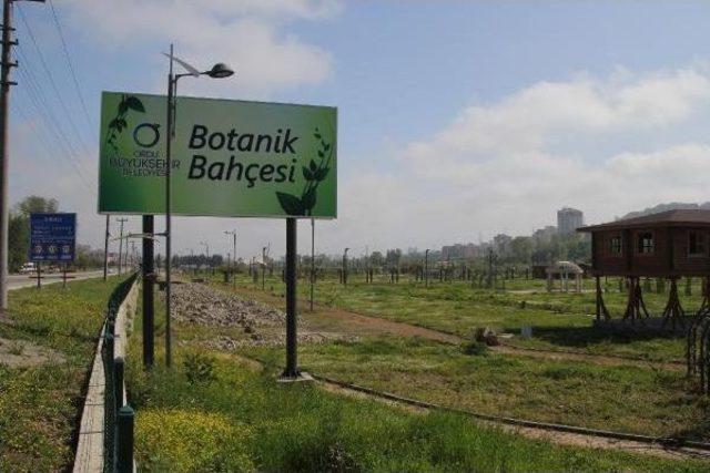 15 Milyon Lira Harcanan Botanik Parkı, Açılmadan Sökülüyor