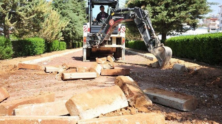 Karaman Belediyesi, Yunuskent Y&uuml;r&uuml;y&uuml;ş Parkurunu Yeniliyor