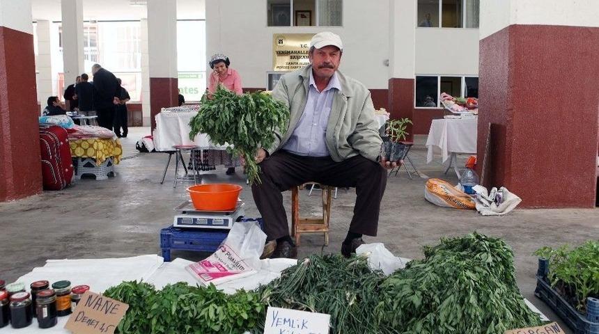 Yenimahalle’de ’el Emeği Ve Köylü Pazarı’ Açıldı