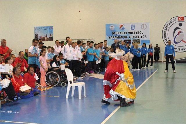 Oturarak Voleybol 2. Lig Final Müsabakaları Karaman’da Başladı.