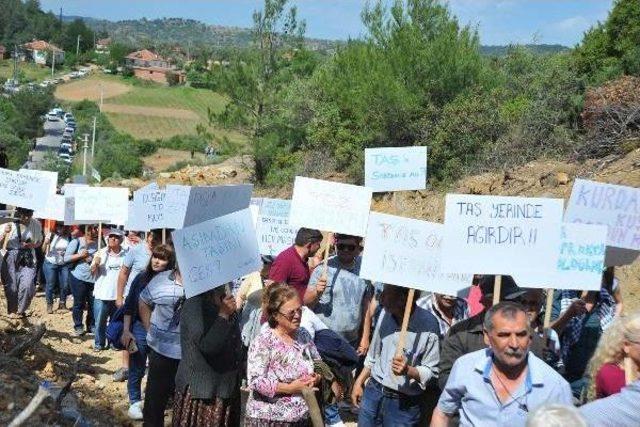 Orhanlı Vadisi'ne Taş Ocağı Iznine Eylemli Tepki