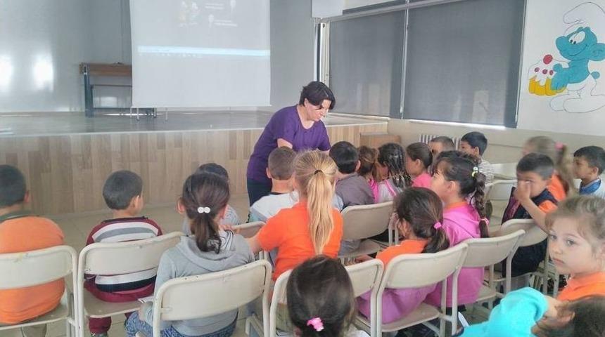 Lapseki Tsm&rsquo;den İlk&ouml;ğretim &Ouml;ğrencilerine Hijyen Eğitimi