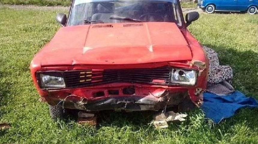 1400 Tl'ye Aldığı Hurda Otomobile 15 Bin Tl Harcadı