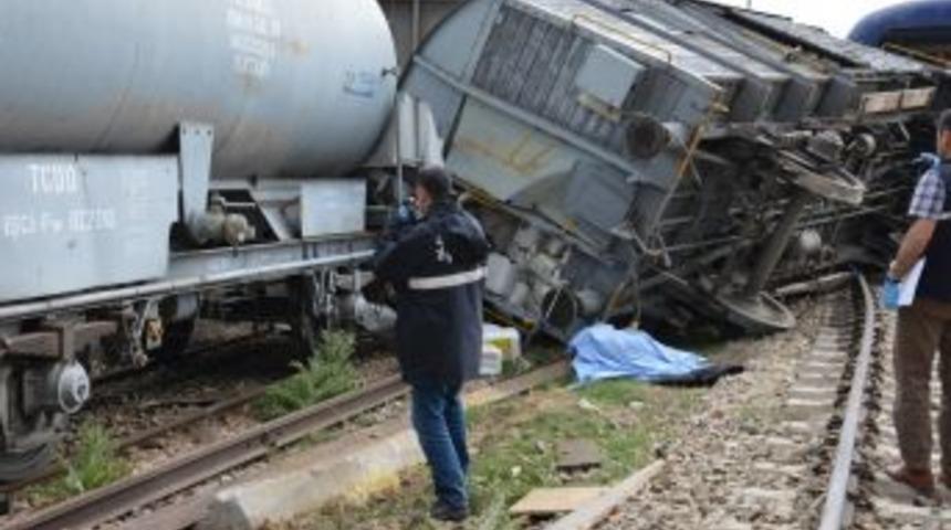 Kırıkkale&rsquo;de Tren Vagonu Devrildi: 1 &Ouml;l&uuml;