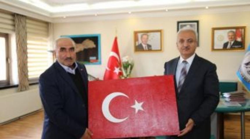 Şehit Babası Salih Topal&rsquo;dan Başkan Başsoy&rsquo;a Ziyaret