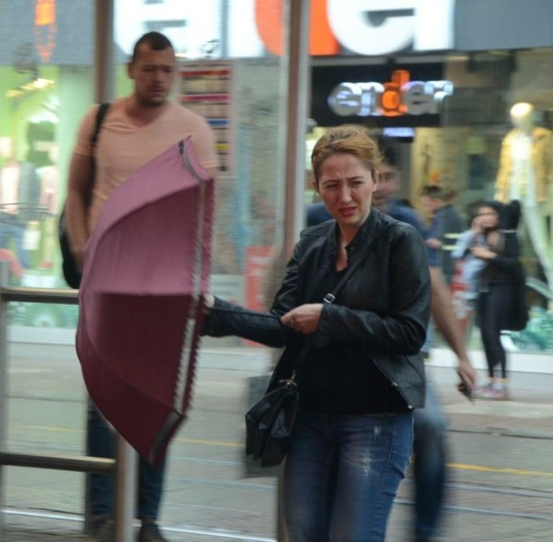 Yağmur Eskişehirlilere Zor Anlar Yaşattı