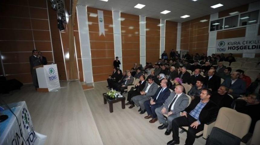 Yenimahalle Kentsel D&ouml;n&uuml;ş&uuml;m Projesi Hak Sahiplerini Buldu