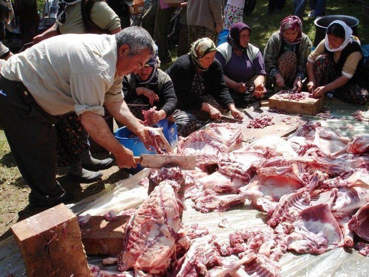 Sarıgöllü Çiftçilerden Bereket Duası G1