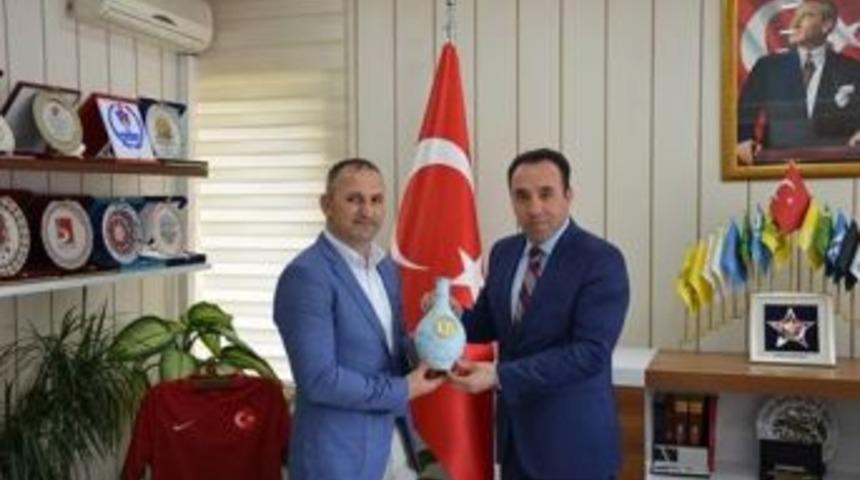 T&uuml;rkiye G&uuml;reş Milli Takımlar Teknik Direkt&ouml;r&uuml; Berber&rsquo;den İl M&uuml;d&uuml;r Yıldız&rsquo;a Ziyaret