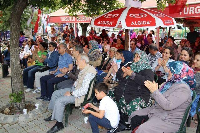 Tohumlar Gelecek Nesil İçin El Değiştirdi