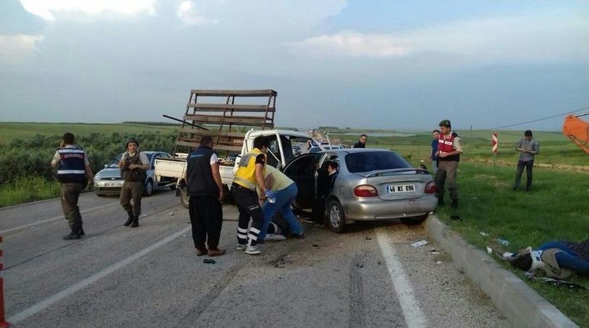 İmamoğlu&rsquo;nda Trafik Kazası; 4 Yaralı