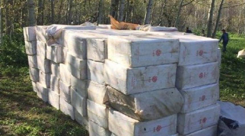 Evde 174 Bin Paket Ka&ccedil;ak Sigara Ele Ge&ccedil;irildi