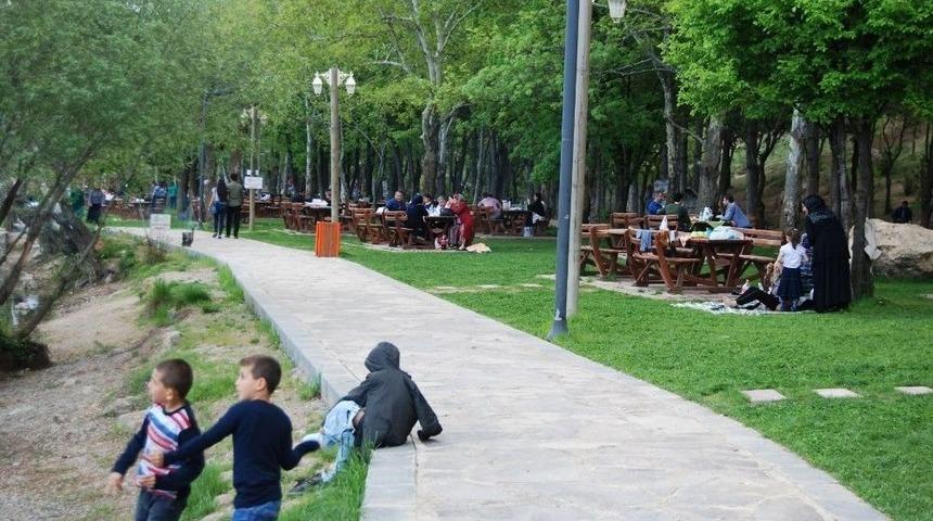 Malatya&rsquo;da Piknik Sezonu A&ccedil;ıldı