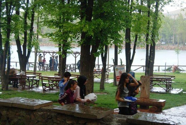 Malatya’da Piknik Sezonu Açıldı